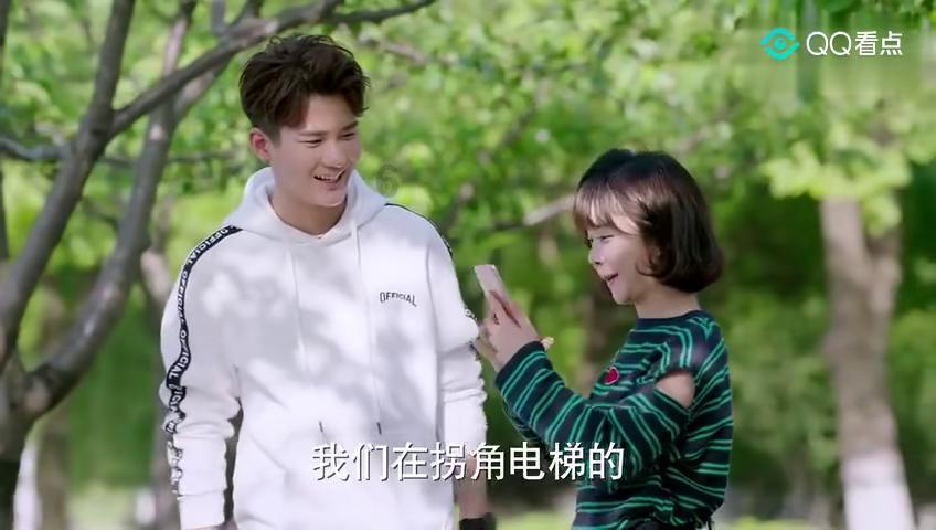 组装机械警暴龙